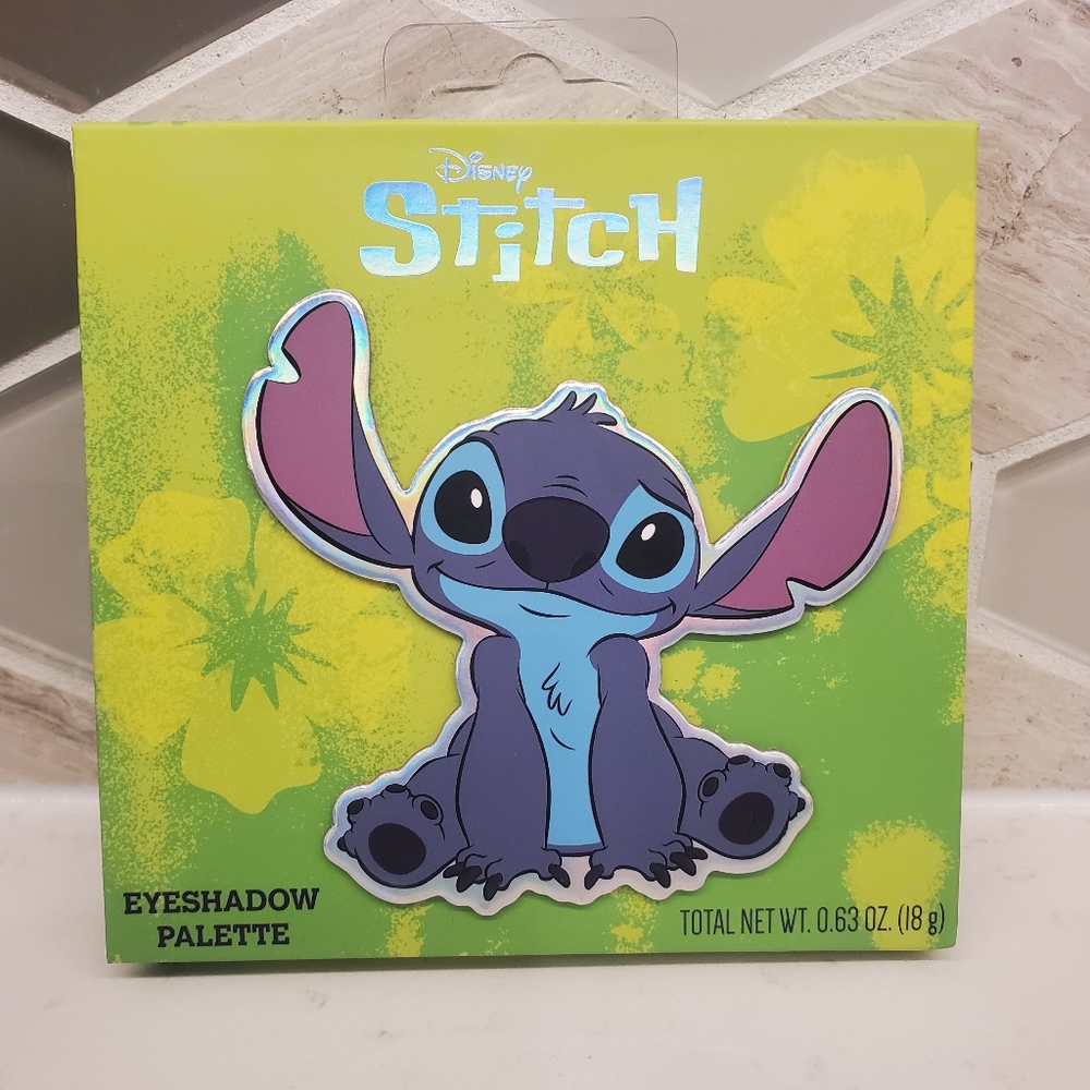NWT Disney Stitch Eyeshadow Palette